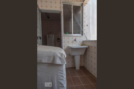 Apartamento à venda com 80m², 2 quartos e 1 vagalavanderia