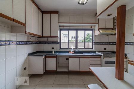 Cozinha de casa à venda com 4 quartos, 300m² em Rudge Ramos, São Bernardo do Campo