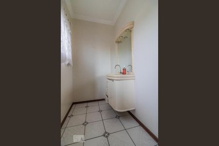 Casa para alugar com 300m², 4 quartos e 6 vagasBanheiro do Quarto 5