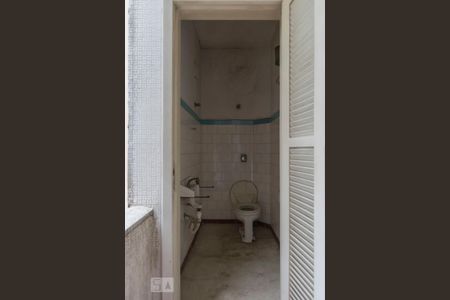 Apartamento à venda com 80m², 3 quartos e sem vagaBanheiro de serviço