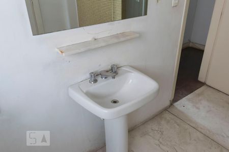 Apartamento à venda com 80m², 3 quartos e sem vagaBanheiro (Pia)
