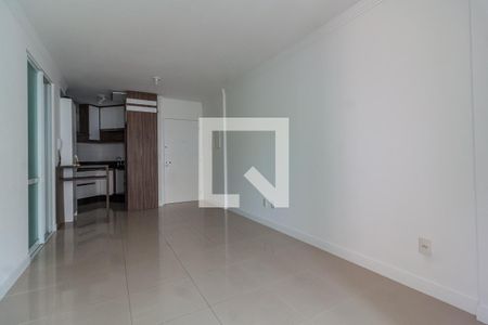 Sala de apartamento para alugar com 2 quartos, 70m² em Abraão, Florianópolis