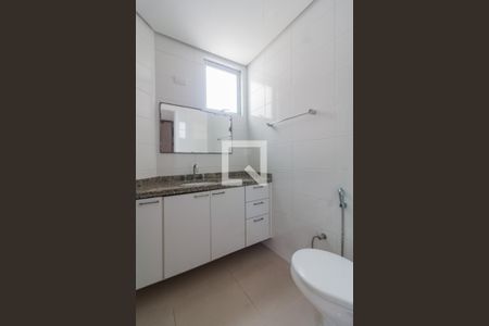 Apartamento para alugar com 70m², 2 quartos e 1 vagaBanheiro da Suíte