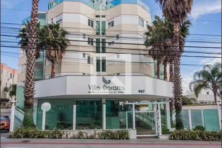 Apartamento para alugar com 70m², 2 quartos e 1 vagaFachada