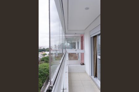 Apartamento à venda com 150m², 2 quartos e 3 vagasQuarto 2 - varanda