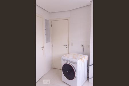 Apartamento à venda com 150m², 2 quartos e 3 vagasLavanderia