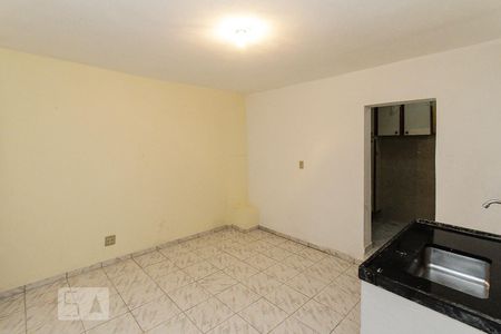 Quarto e Cozinha de casa para alugar com 1 quarto, 20m² em Vila Cruzeiro, São Paulo