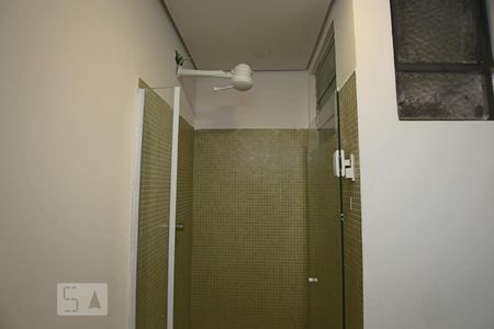 Apartamento para alugar com 42m², 1 quarto e sem vagaBanheiro