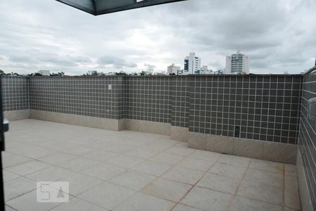 Apartamento à venda com 182m², 4 quartos e 2 vagasCobertura