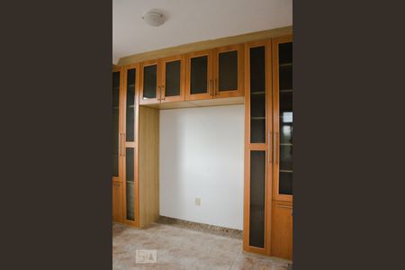 Apartamento à venda com 182m², 4 quartos e 2 vagasQuarto 3