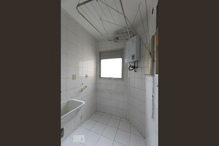 Apartamento para alugar com 75m², 3 quartos e 1 vagaÁrea de serviço