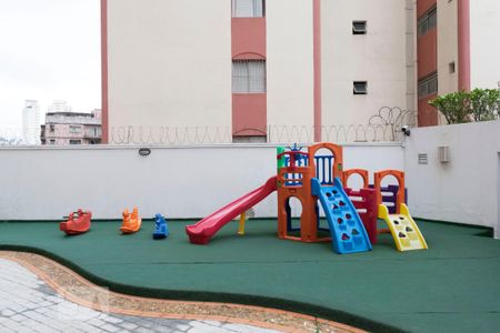 Apartamento para alugar com 75m², 3 quartos e 1 vagaÁrea comum - Playground