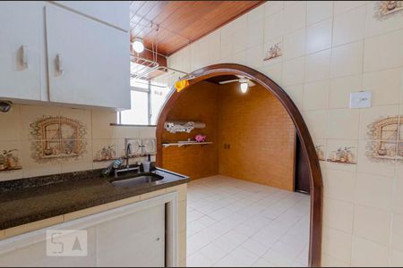 Apartamento à venda com 75m², 2 quartos e 1 vagaCozinha