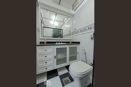 Apartamento à venda com 75m², 2 quartos e 1 vagaBanheiro