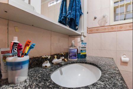 Casa à venda com 312m², 2 quartos e 5 vagasBanheiro da Suíte 2