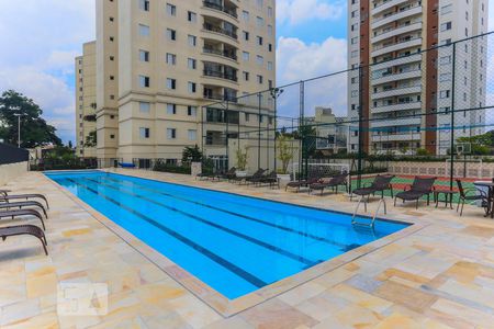 Apartamento para alugar com 77m², 3 quartos e 2 vagas Apartamento para alugar com 77m², 3 quartos e 2 vagasÁrea comum - Piscina