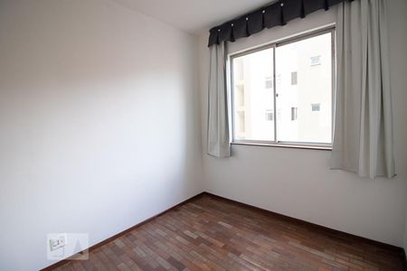 Quarto 1 de apartamento para alugar com 2 quartos, 57m² em Santa Cruz, Belo Horizonte