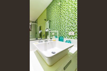 Apartamento à venda com 260m², 4 quartos e 3 vagasBanheiro da Suíte 3