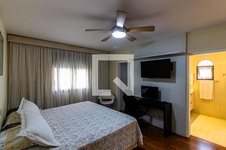 Apartamento à venda com 260m², 4 quartos e 3 vagasSuíte 1