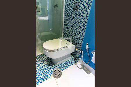 Apartamento à venda com 260m², 4 quartos e 3 vagasBanheiro da Suíte 4