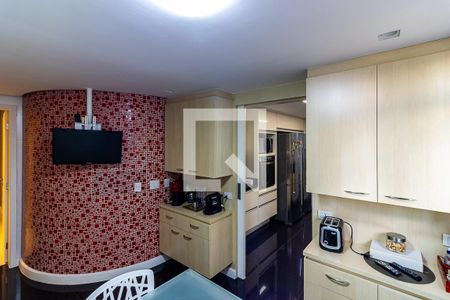 Apartamento à venda com 260m², 4 quartos e 3 vagasCopa