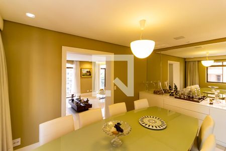 Apartamento à venda com 260m², 4 quartos e 3 vagasSala de Jantar