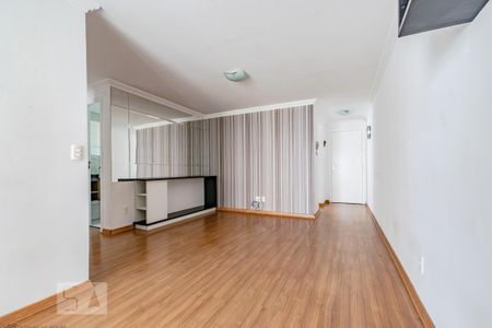 Apartamento para alugar com 72m², 3 quartos e 1 vaga