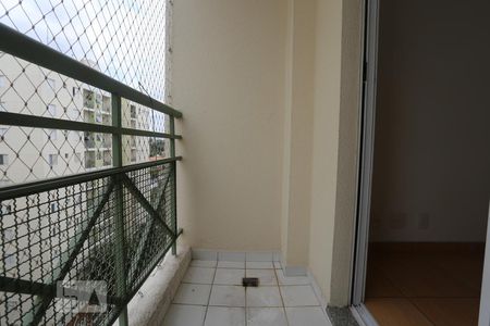Sacada de apartamento à venda com 3 quartos, 67m² em Butantã, São Paulo