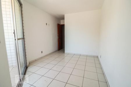 Sala/Quarto de kitnet/studio para alugar com 1 quarto, 35m² em Curicica, Rio de Janeiro