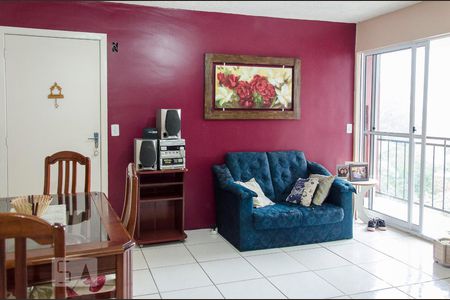 Sala de apartamento para alugar com 2 quartos, 55m² em Igara, Canoas