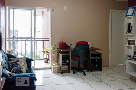 Sala de apartamento para alugar com 2 quartos, 55m² em Igara, Canoas