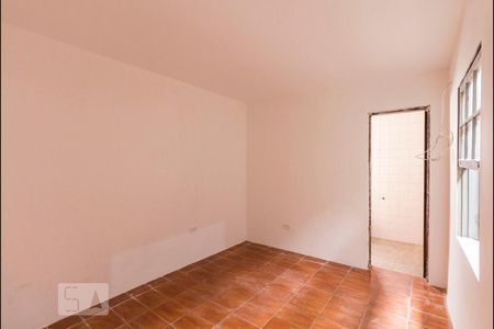 Casa para alugar com 75m², 2 quartos e sem vagaEdícula