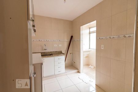 Cozinha de apartamento para alugar com 1 quarto, 57m² em Cocaia, Guarulhos