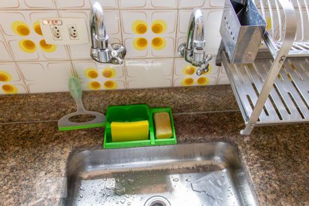 Cozinha - Torneira de casa para alugar com 3 quartos, 180m² em Vila Santo Estéfano, São Paulo