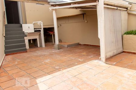 Casa para alugar com 180m², 3 quartos e 2 vagas Casa para alugar com 180m², 3 quartos e 2 vagasÁrea de Serviço