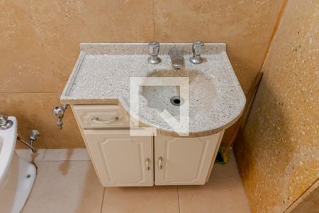 Apartamento à venda com 152m², 3 quartos e 1 vaga Apartamento à venda com 152m², 3 quartos e 1 vagaBanheiro
