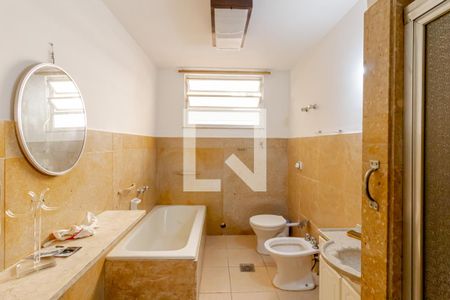 Apartamento à venda com 152m², 3 quartos e 1 vaga Apartamento à venda com 152m², 3 quartos e 1 vagaBanheiro