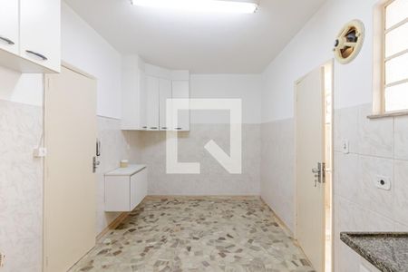 Apartamento à venda com 152m², 3 quartos e 1 vaga Apartamento à venda com 152m², 3 quartos e 1 vagaCozinha