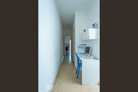 Casa à venda com 260m², 3 quartos e 5 vagas Casa à venda com 260m², 3 quartos e 5 vagasCorredor dos Quartos