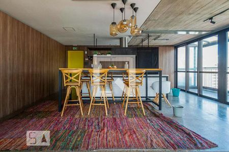 Studio para alugar com 30m², 1 quarto e sem vaga Studio para alugar com 30m², 1 quarto e sem vagaSalão de Festas