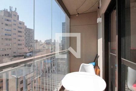 Varanda de kitnet/studio para alugar com 1 quarto, 30m² em Centro, São Paulo