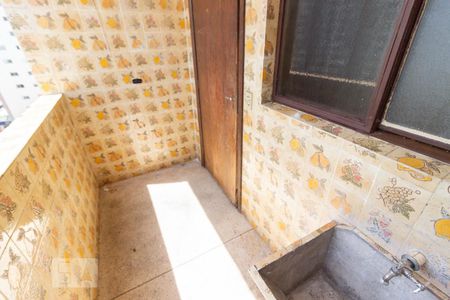Apartamento para alugar com 50m², 2 quartos e sem vaga Apartamento para alugar com 50m², 2 quartos e sem vagaVaranda