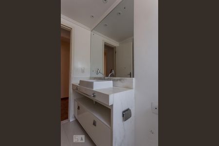 Apartamento à venda com 80m², 3 quartos e sem vagaBanheiro