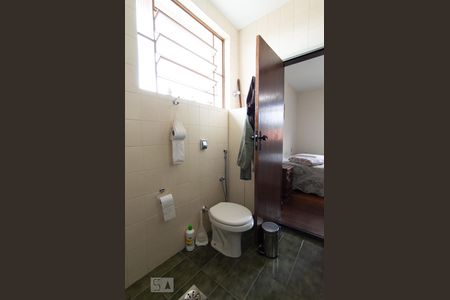 Casa à venda com 344m², 4 quartos e 3 vagas Casa à venda com 344m², 4 quartos e 3 vagasBanheiro da Suíte 3