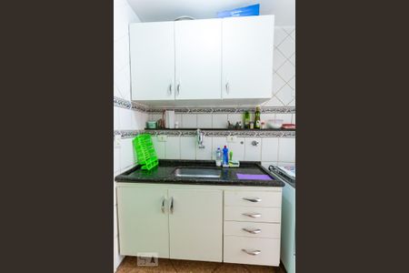 Apartamento à venda com 62m², 2 quartos e 1 vaga Apartamento à venda com 62m², 2 quartos e 1 vagaCozinha - Armários