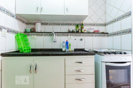 Apartamento à venda com 62m², 2 quartos e 1 vaga Apartamento à venda com 62m², 2 quartos e 1 vagaCozinha - Armários
