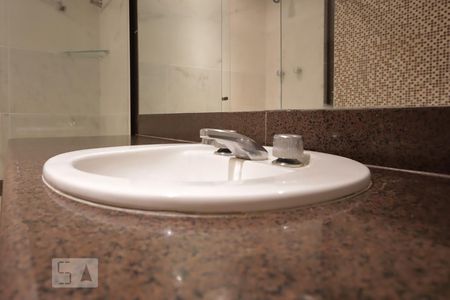 Apartamento para alugar com 315m², 4 quartos e 4 vagasBanheiro da Suíte