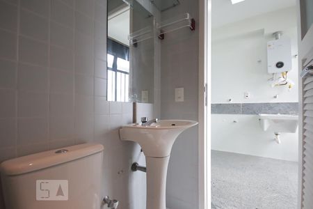 Apartamento para alugar com 315m², 4 quartos e 4 vagasBanheiro de Serviço