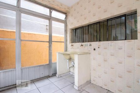 Casa para alugar com 125m², 3 quartos e 1 vagaÁrea de Serviço