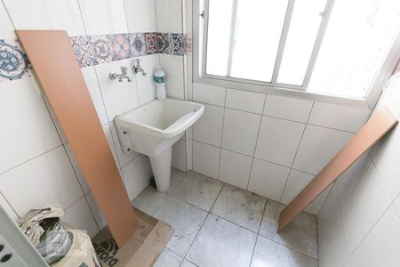 Apartamento para alugar com 60m², 3 quartos e 1 vagaÁrea de serviço 
